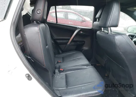 2018 Toyota Rav4 Se из США, поврежденный, VIN JTMJFREV7JJ748669